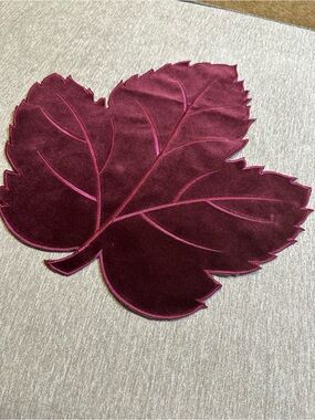 Velvet Leaf Placemat in Deep Burgundy